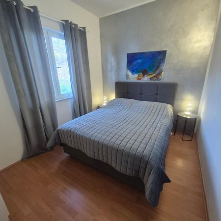 Apartman Kartec Krk Town Exterior foto